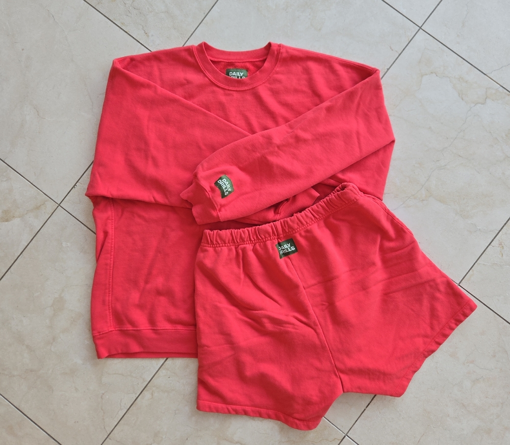 Daily Drills Crewneck & Shorts